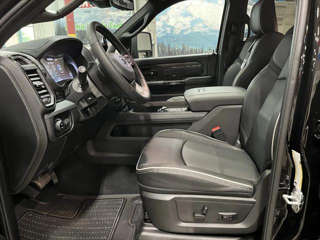 2026 Ram 3500 Limited Crew Cab 4x4 8' Box