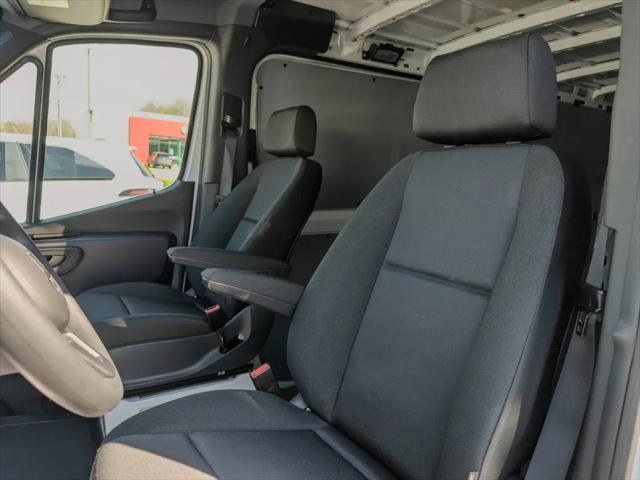 2021 Mercedes-Benz Sprinter 2500 Standard Roof V6