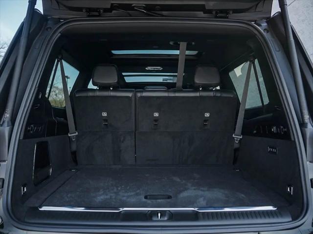 2026 Jeep Grand Wagoneer L Summit Obsidian 4x4
