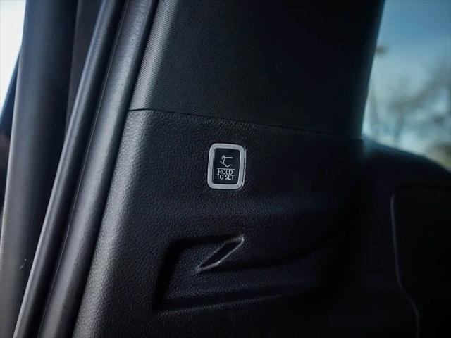 2026 Jeep Grand Wagoneer L Summit Obsidian 4x4