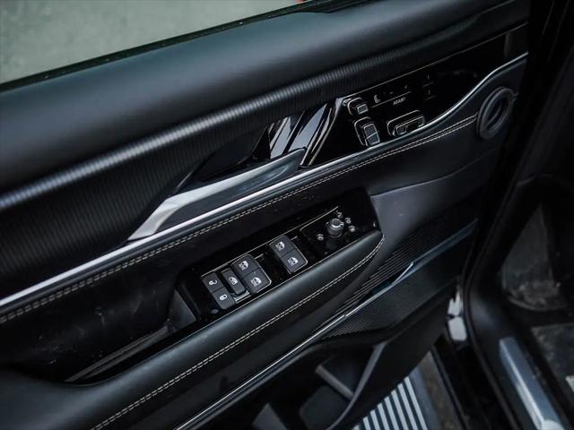 2026 Jeep Grand Wagoneer L Summit Obsidian 4x4