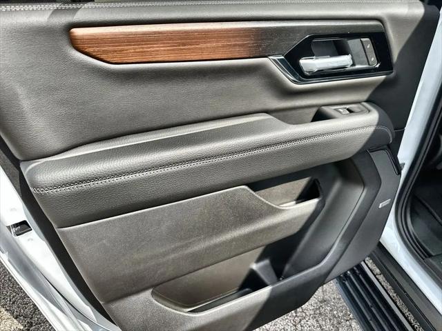 2026 GMC Yukon XL 4WD Denali