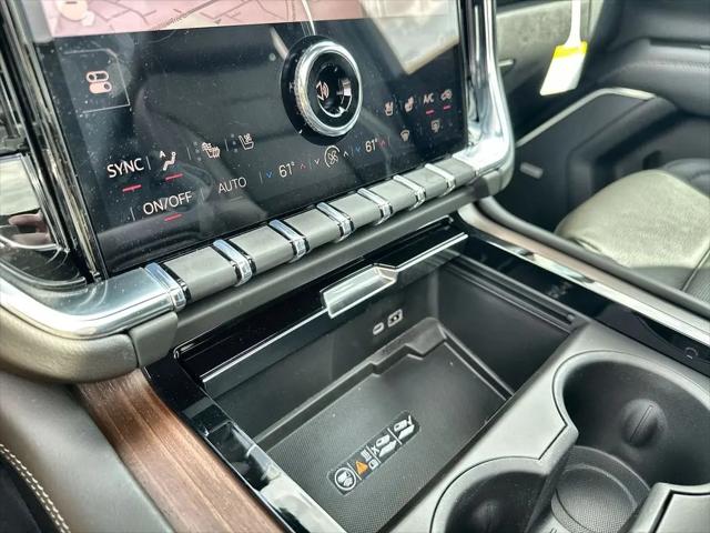 2026 GMC Yukon XL 4WD Denali
