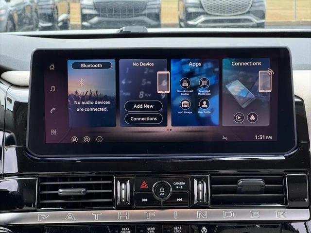 2026 Nissan Pathfinder SL
