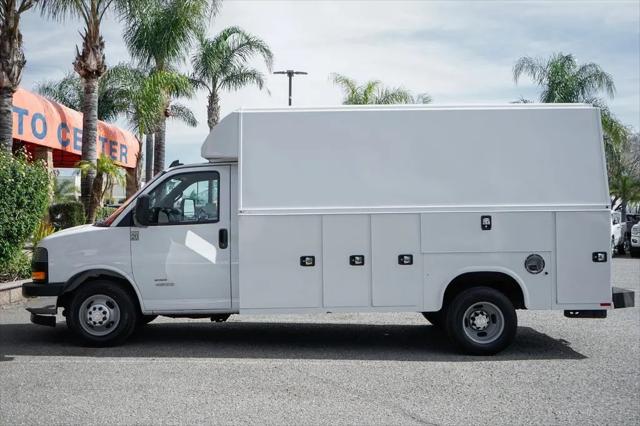 2019 Chevrolet Express Cutaway 4500 Van