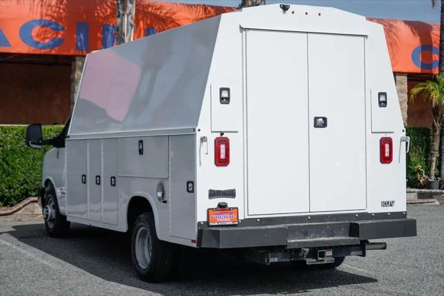 2019 Chevrolet Express Cutaway 4500 Van