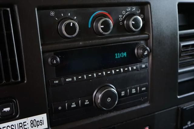2019 Chevrolet Express Cutaway 4500 Van