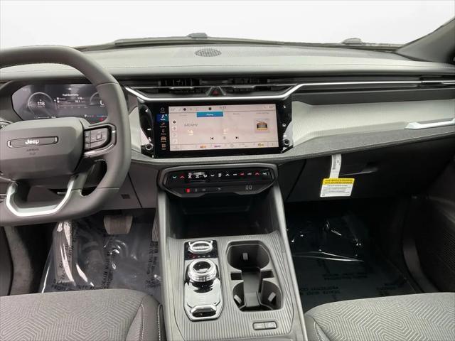 2026 Jeep Cherokee Laredo 4x4