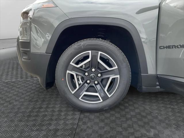 2026 Jeep Cherokee Laredo 4x4