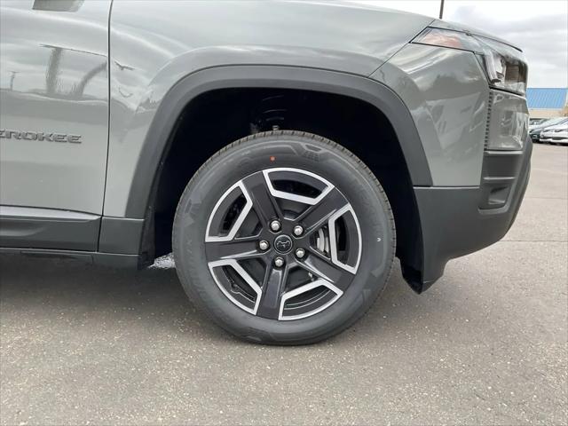 2026 Jeep Cherokee Laredo 4x4