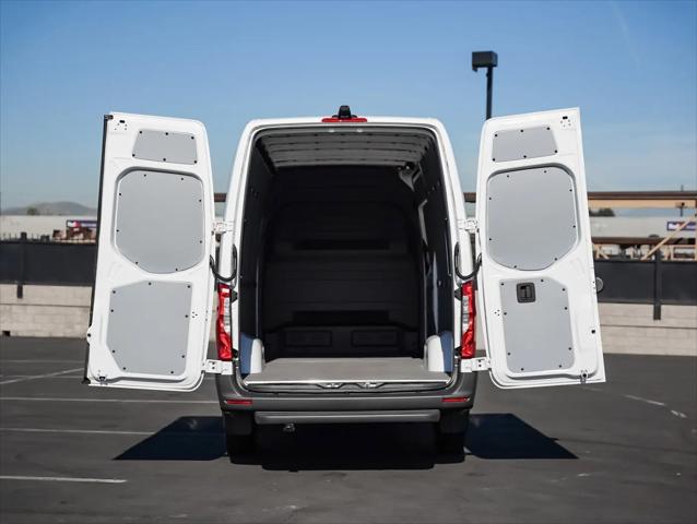 2026 Mercedes-Benz Sprinter 2500 High Roof 4-Cyl Diesel HO
