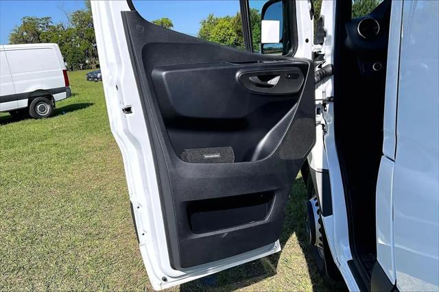 2026 Mercedes-Benz Sprinter 3500 High Roof 4-Cyl Diesel HO