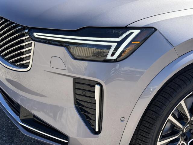 2026 Volvo XC90 Ultra, B5 AWD Gas (mild hybrid), Gasoline, Bright, 6 Seats