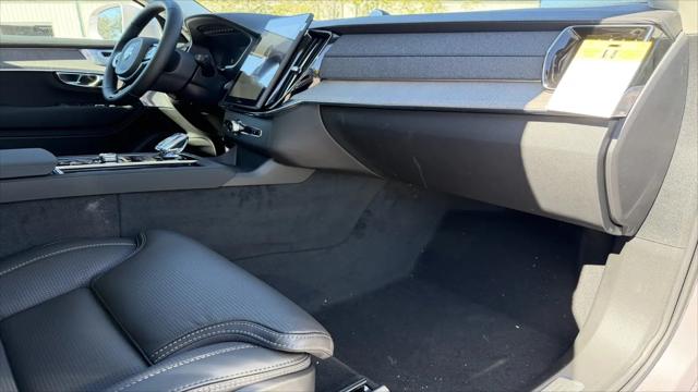 2026 Volvo XC90 Ultra, B5 AWD Gas (mild hybrid), Gasoline, Bright, 6 Seats