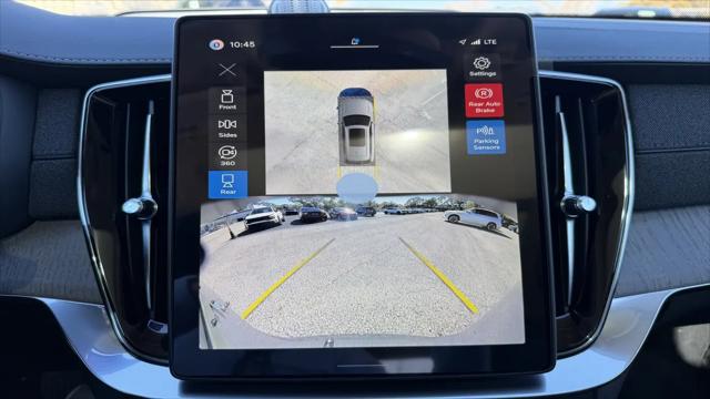 2026 Volvo XC90 Ultra, B5 AWD Gas (mild hybrid), Gasoline, Bright, 6 Seats