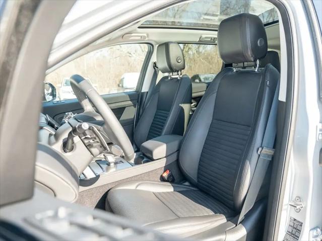 2024 Land Rover Discovery Sport Core S