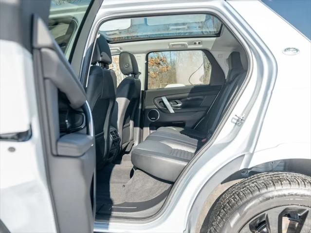 2024 Land Rover Discovery Sport Core S