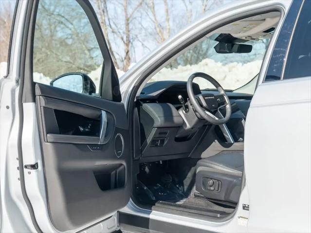 2024 Land Rover Discovery Sport Core S