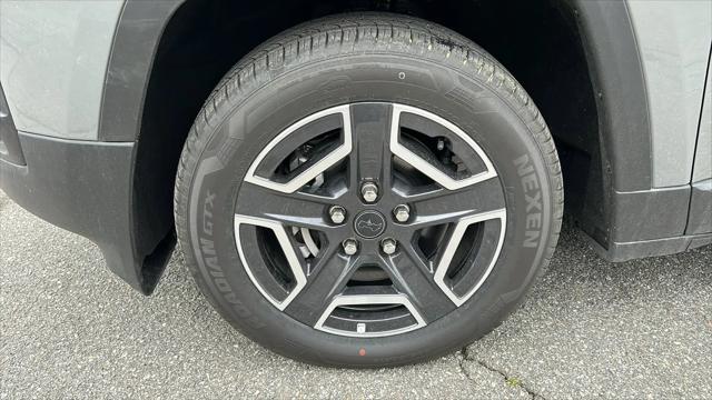 2026 Jeep Cherokee Laredo 4x4