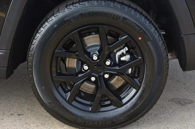 2026 Jeep Grand Cherokee L Altitude 4x4
