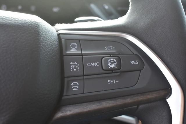 2026 Jeep Grand Cherokee L Altitude 4x4