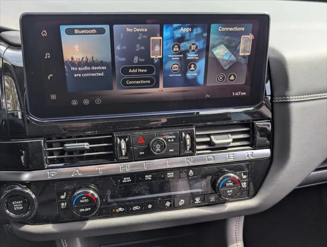 2026 Nissan Pathfinder Platinum