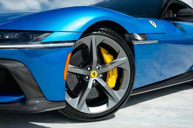 2025 Ferrari 12Cilindri Standard