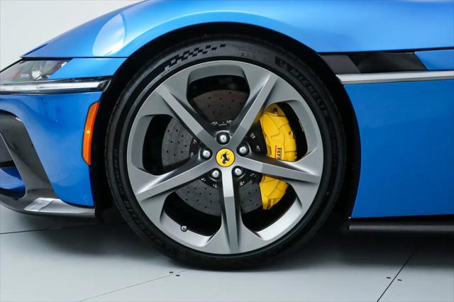 2025 Ferrari 12Cilindri Standard