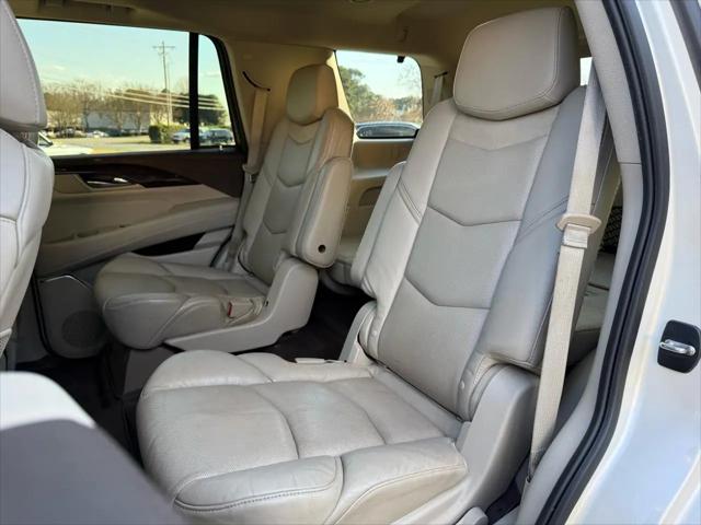 2015 Cadillac Escalade Luxury