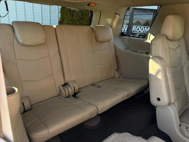 2015 Cadillac Escalade Luxury
