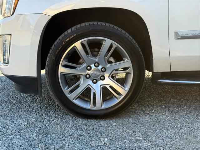 2015 Cadillac Escalade Luxury