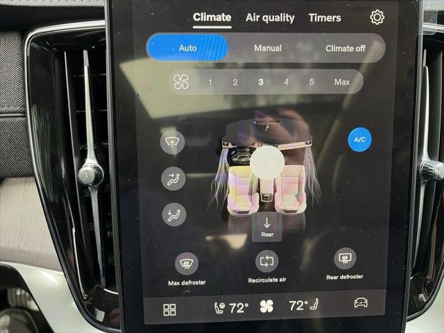 2026 Volvo XC90 Plug-In Hybrid Ultra, T8 AWD, Electric/Gasoline, Bright, 7 Seats