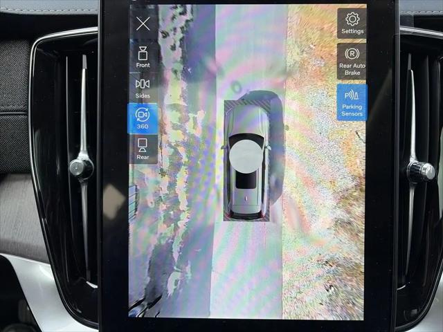 2026 Volvo XC90 Plug-In Hybrid Ultra, T8 AWD, Electric/Gasoline, Bright, 7 Seats