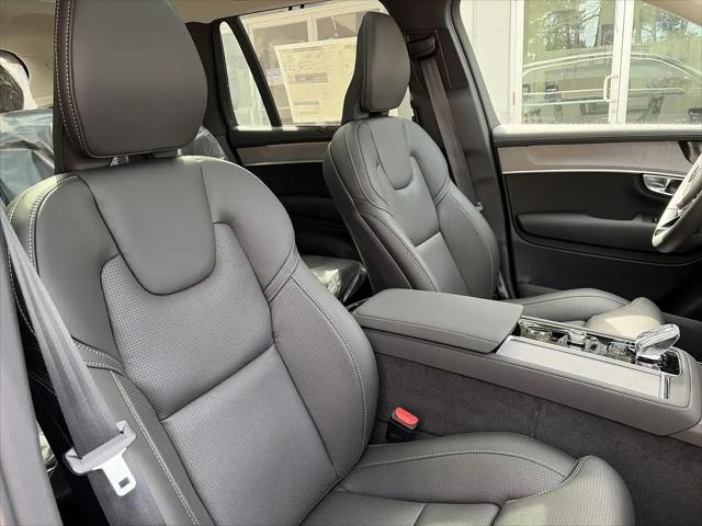 2026 Volvo XC90 Plug-In Hybrid Ultra, T8 AWD, Electric/Gasoline, Bright, 7 Seats