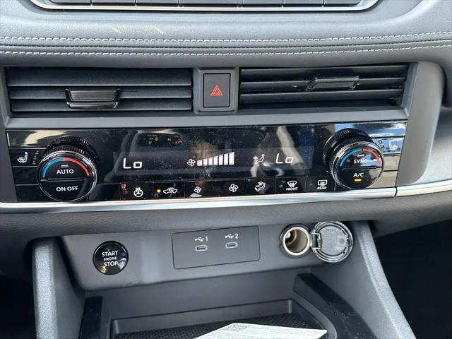 2026 Nissan Rogue SV