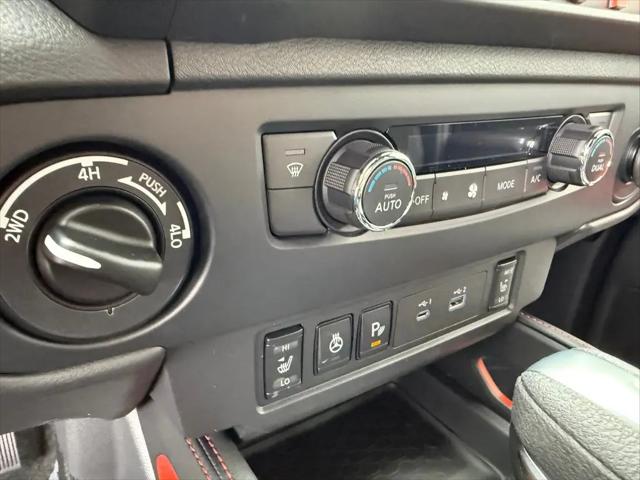 2026 Nissan Frontier Crew Cab Long Bed PRO-4X 4x4