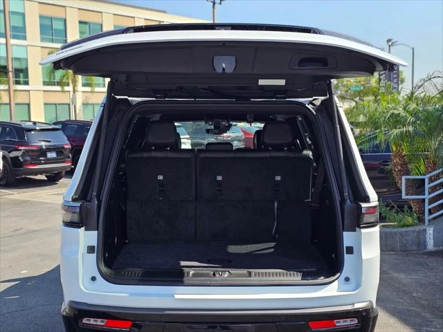 2026 Jeep Grand Wagoneer 4x4