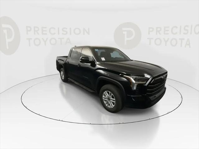 2026 Toyota Tundra SR5 CrewMax 5.5' Bed