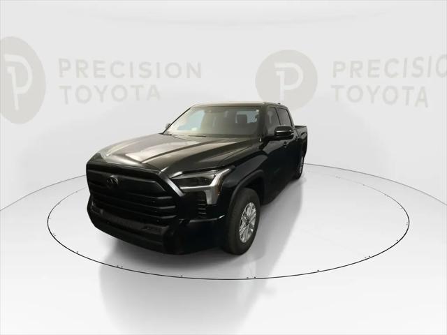 2026 Toyota Tundra SR5 CrewMax 5.5' Bed