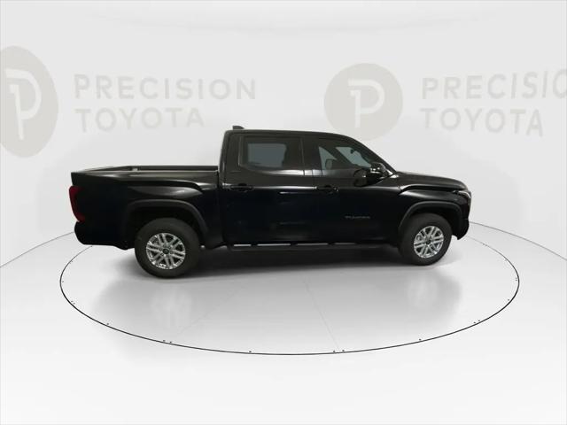 2026 Toyota Tundra SR5 CrewMax 5.5' Bed