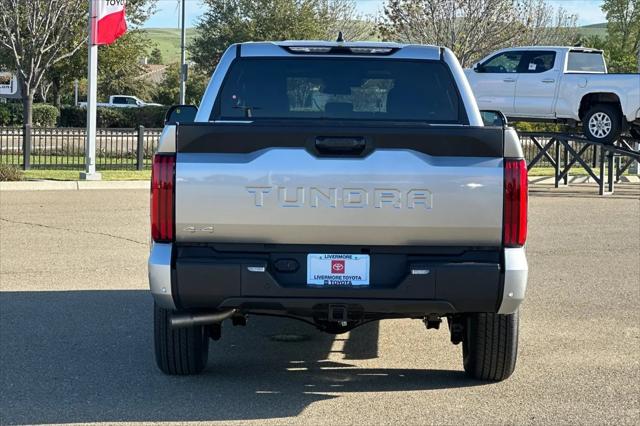 2026 Toyota Tundra SR5 CrewMax 5.5' Bed