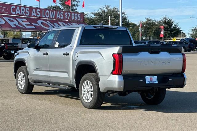 2026 Toyota Tundra SR5 CrewMax 5.5' Bed