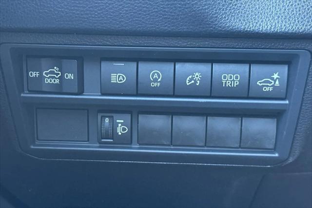 2026 Toyota Tundra SR5 CrewMax 5.5' Bed