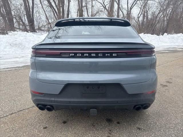 2024 Porsche Cayenne Unknown