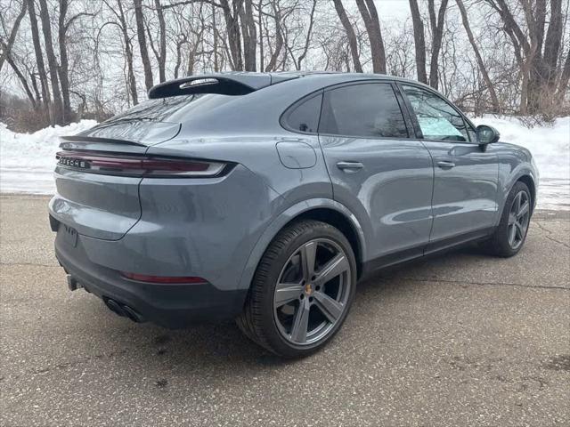 2024 Porsche Cayenne Unknown