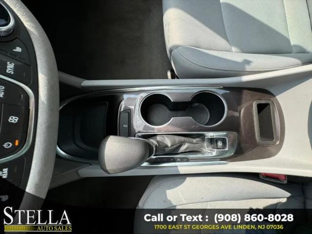 2022 Chevrolet Malibu FWD LT