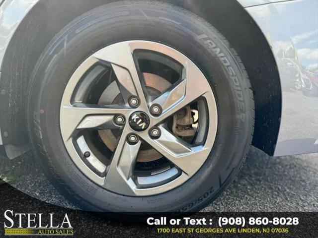 2021 Kia K5 LXS