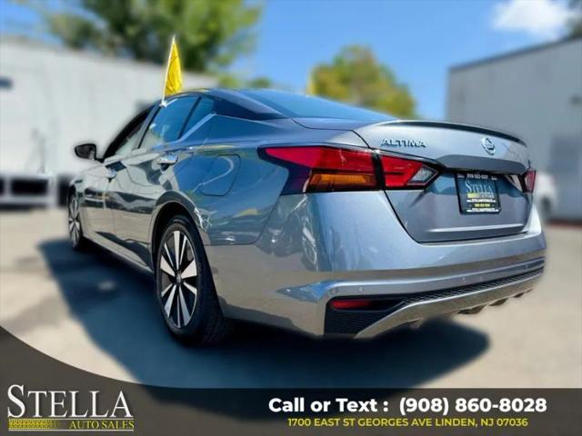 2022 Nissan Altima SV FWD