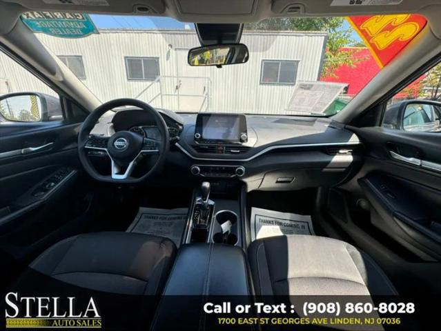 2022 Nissan Altima SV FWD