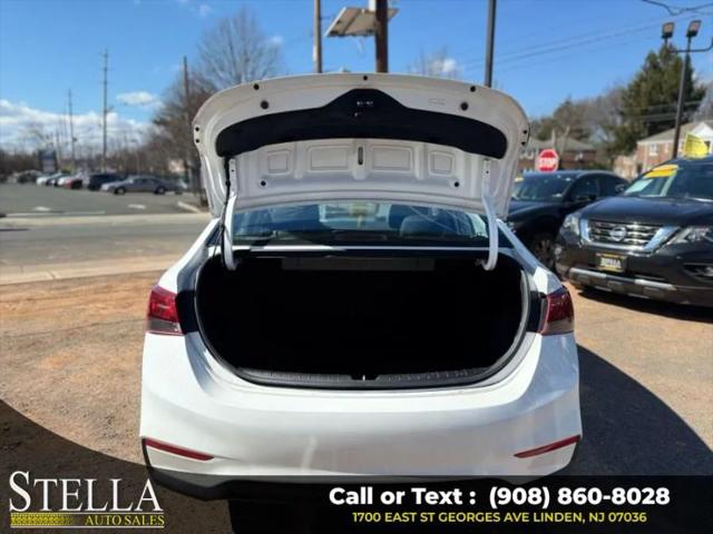 2021 Hyundai Accent SE